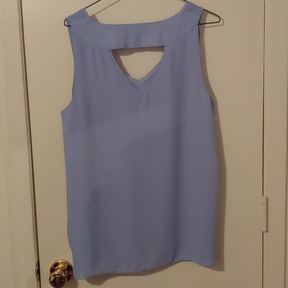 Periwinkle tank - Picture 2 of 3